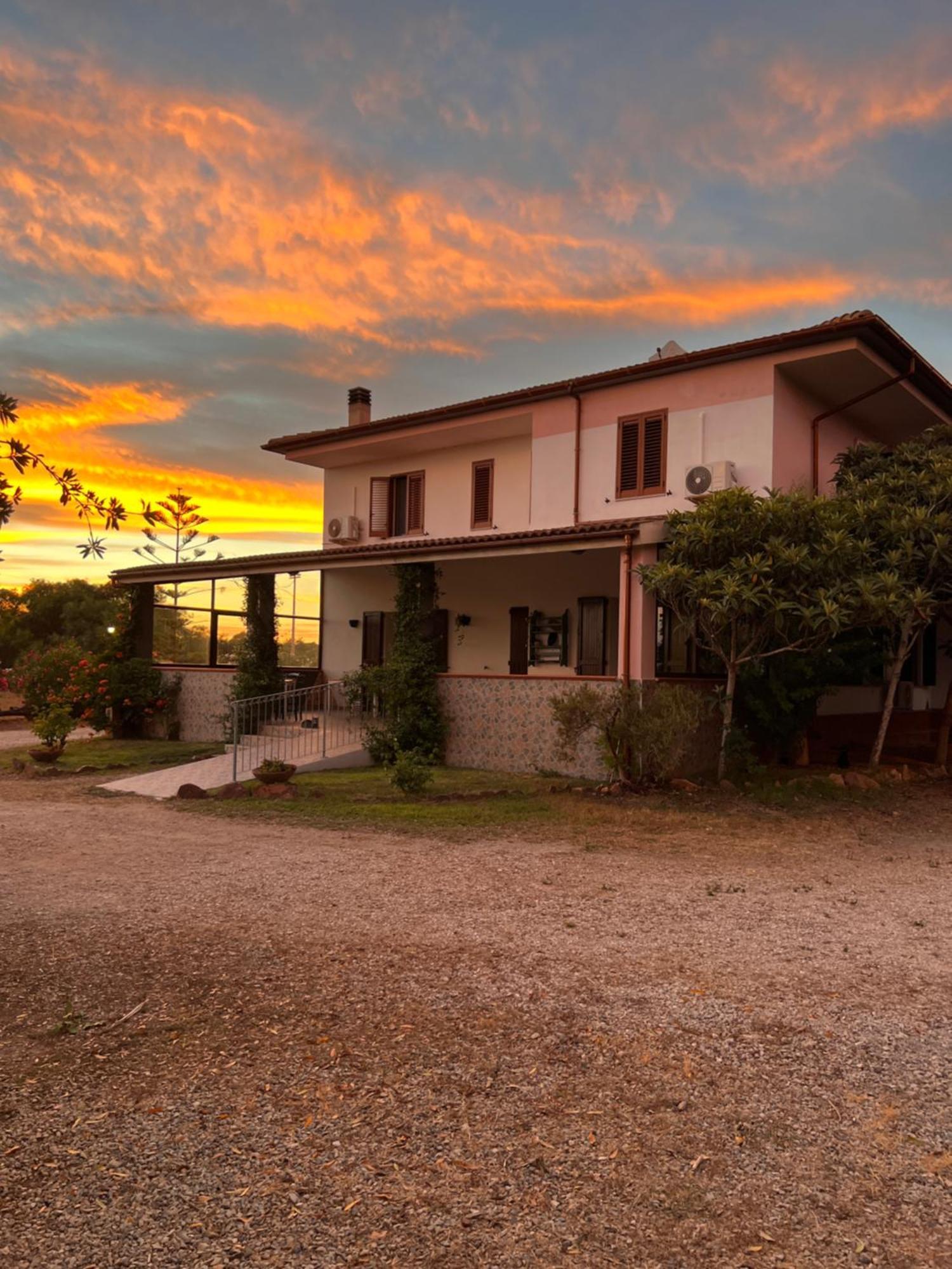 Agriturismo Graziano E Barbara Porto Conte Exterior foto
